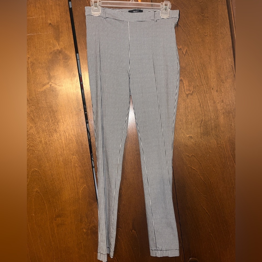 Forever 21 Dress Pants. Size Small